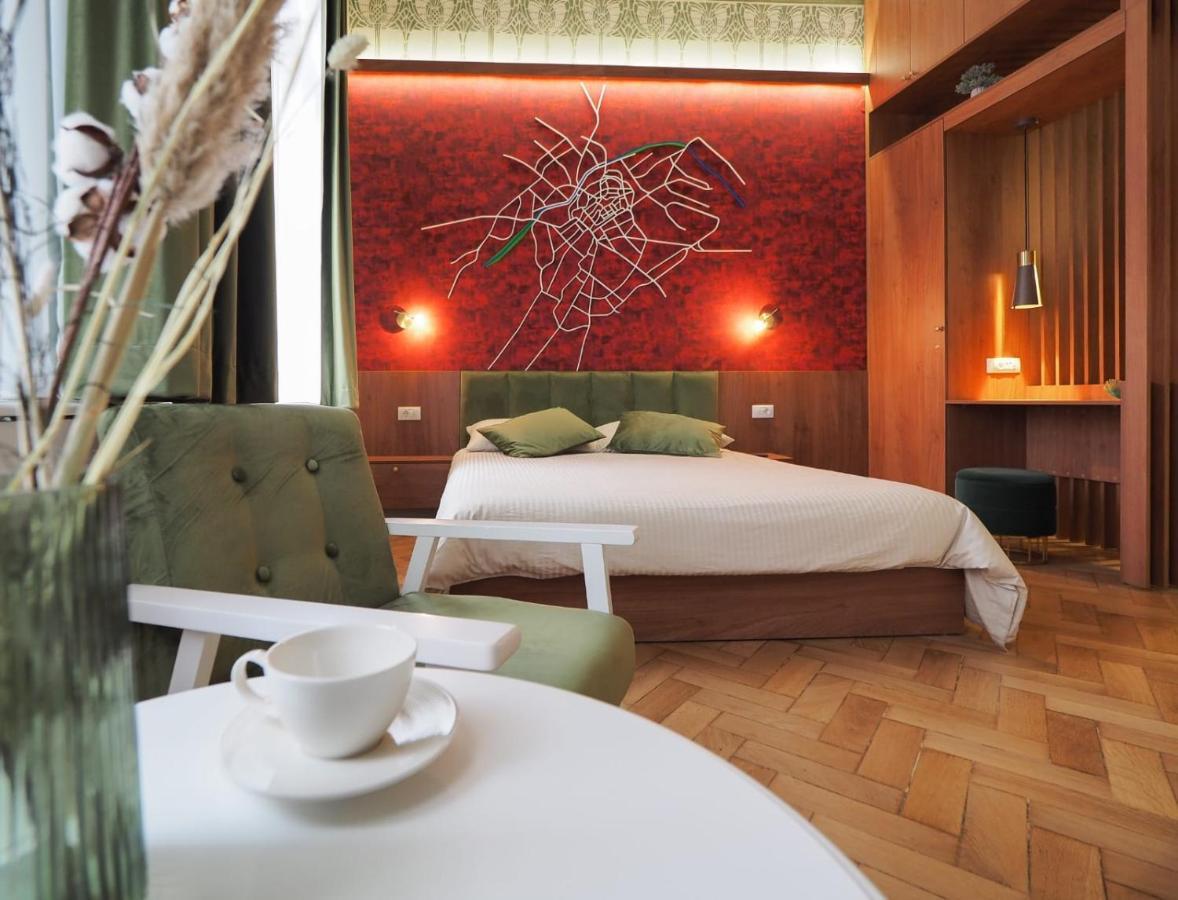 Apartment Papiu 9